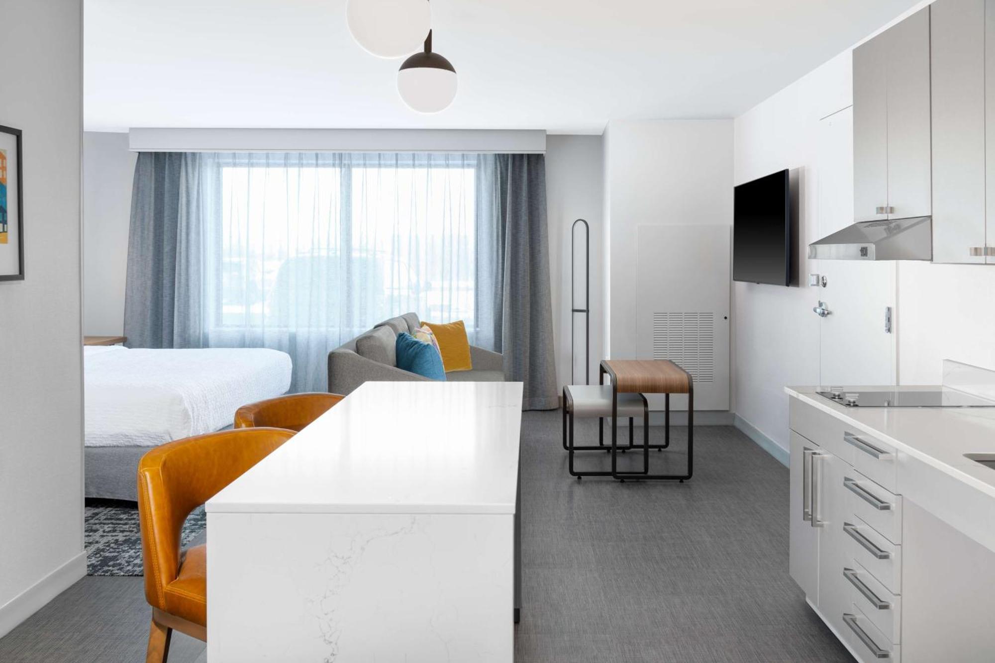 Homewood Suites By Hilton Holland Extérieur photo