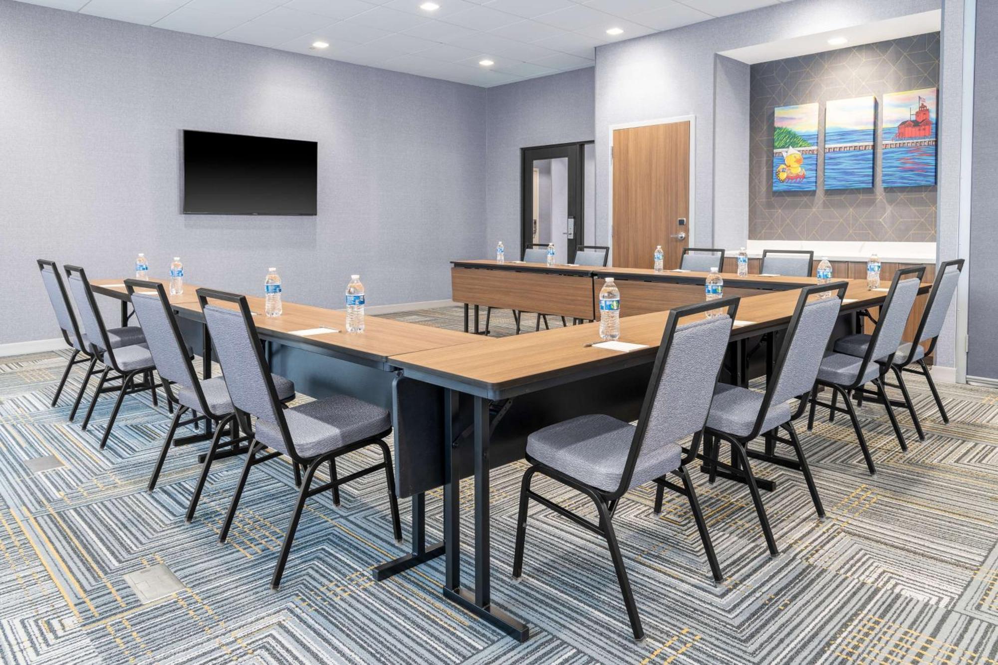 Homewood Suites By Hilton Holland Extérieur photo