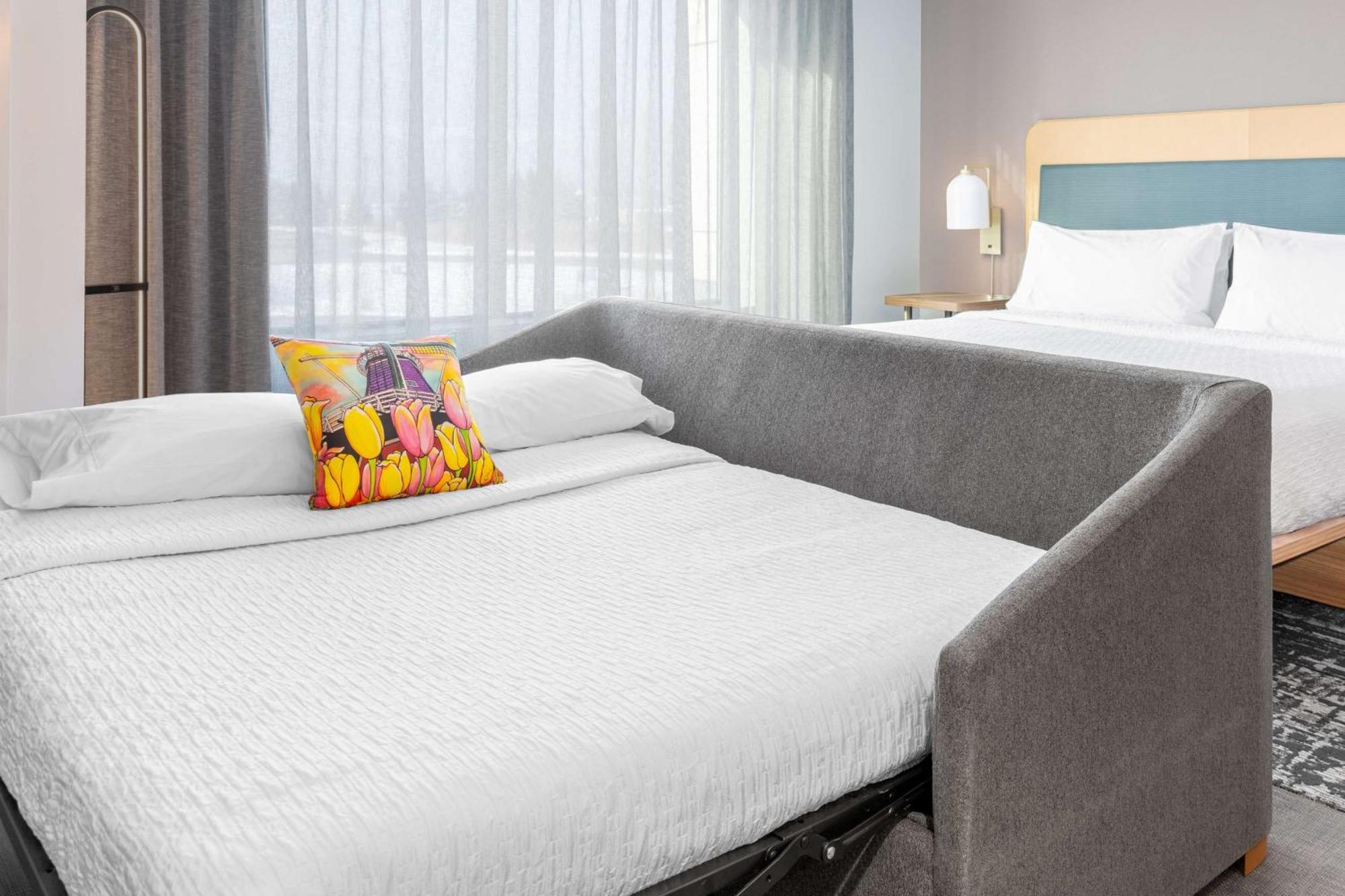 Homewood Suites By Hilton Holland Extérieur photo